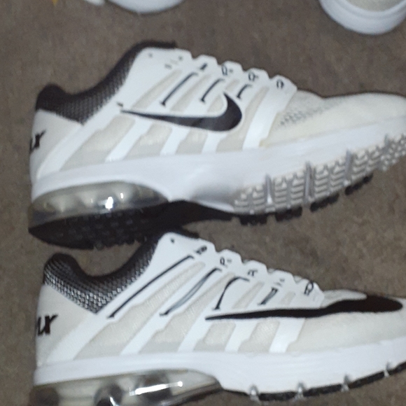 Men's shoes - Picture 1 of 3